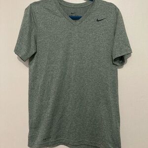 Nike Men's Dri-FIT Gray Short Sleeve Tee